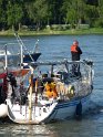 Motor Segelboot mit Motorschaden trieb gegen Alte Liebe bei Koeln Rodenkirchen P092